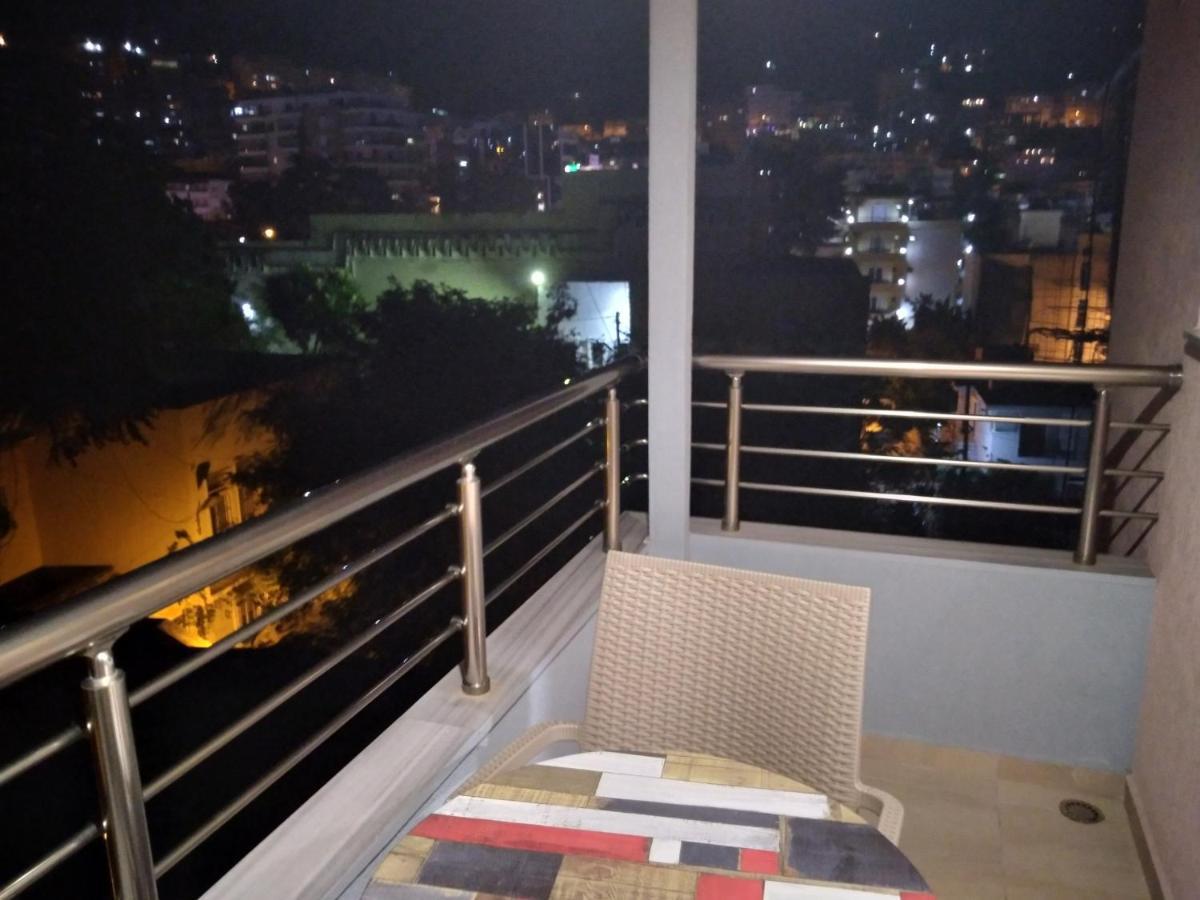 Eleana'S Apartament Sarandë Exterior foto