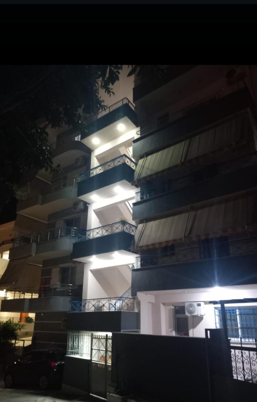 Eleana'S Apartament Sarandë Exterior foto